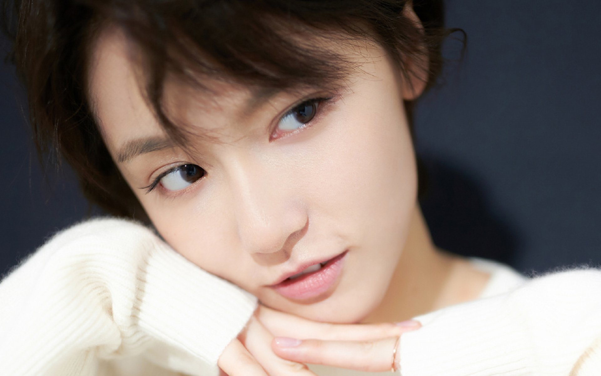 中国男足在巴黎奥运会上表现出色,赢得银牌,中国男足在奥运会进过球吗